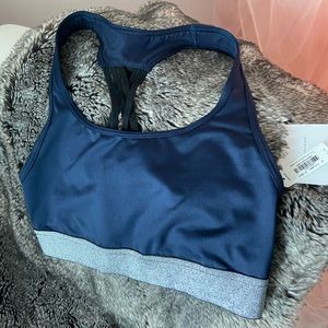 GORGEOUS VICTORIA’S SECRET SPORTS BRA NWOT